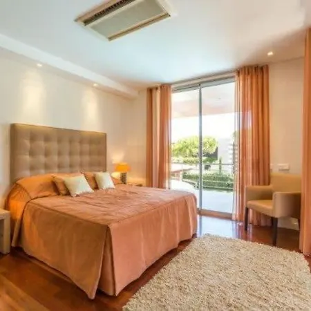 Atlantic Pearl - Luxury Located In Holiday home